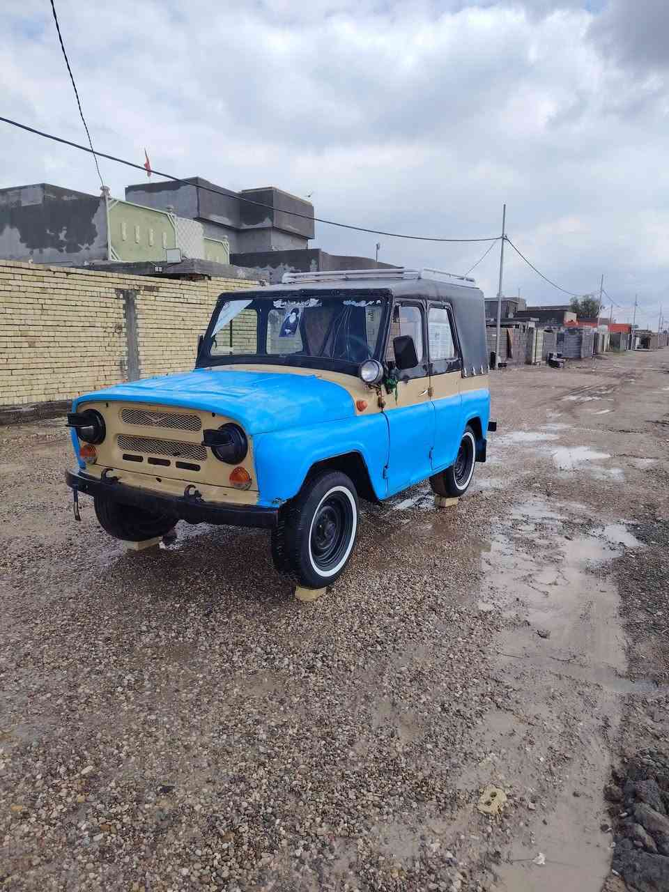 السلام عليكم واز88 بدون للبيع تحويره كامله محرك وكير ونجي بالجيس دسكات امامي اكسن فاره خلفي باور ستيرن شاصي جيس دوشمه كامله كهربائيات كلها شغاله تخم تاير السياره جاهزه كبل للشغل مكاني صويره ***********
