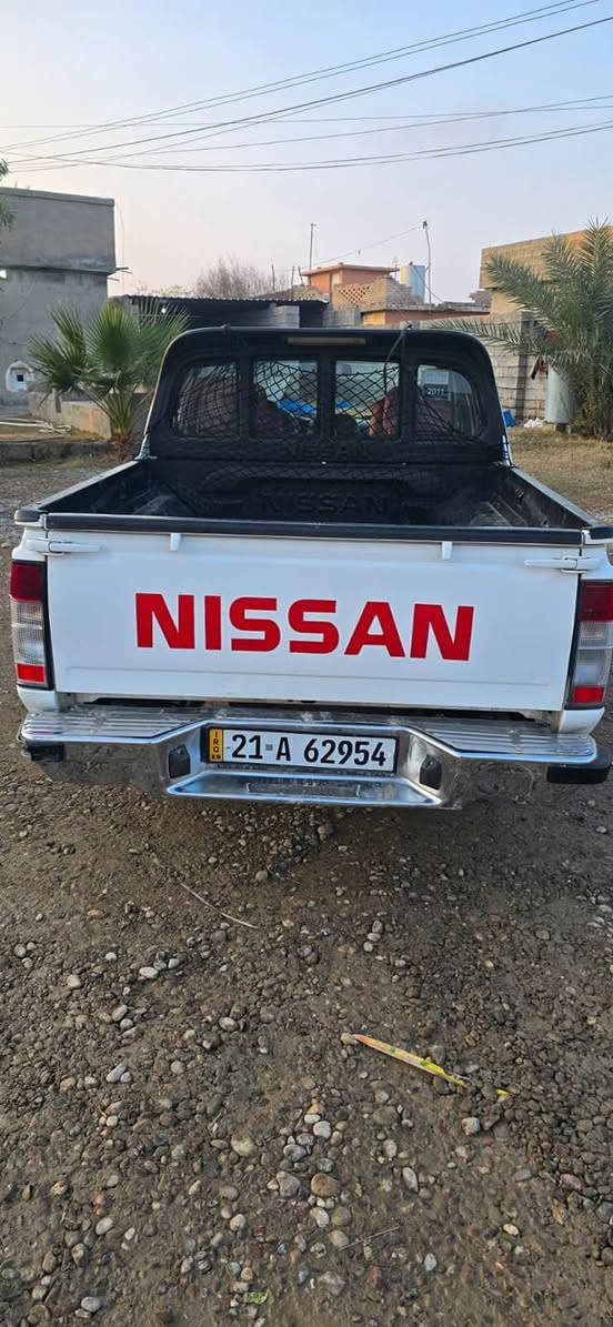 السلام عليكم بكم نيسان للبيع 2011السعر 135الستفسار عل رقم 
***********
