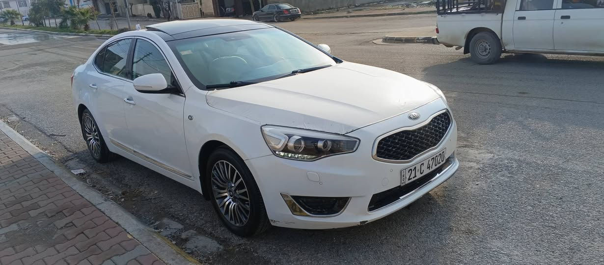 ***********...کییای کادینزا مۆدیل ۲۰۱٤  فول فول مواسە فات ۳ پارچە ی بۆیاخە دە عمی نییە سە نە وی تازە،یە .  گیڕو مە کینەی بە سە رتی فیتە ر  .سعری ۱۲٦ معامە لە السليمانية, العراق
