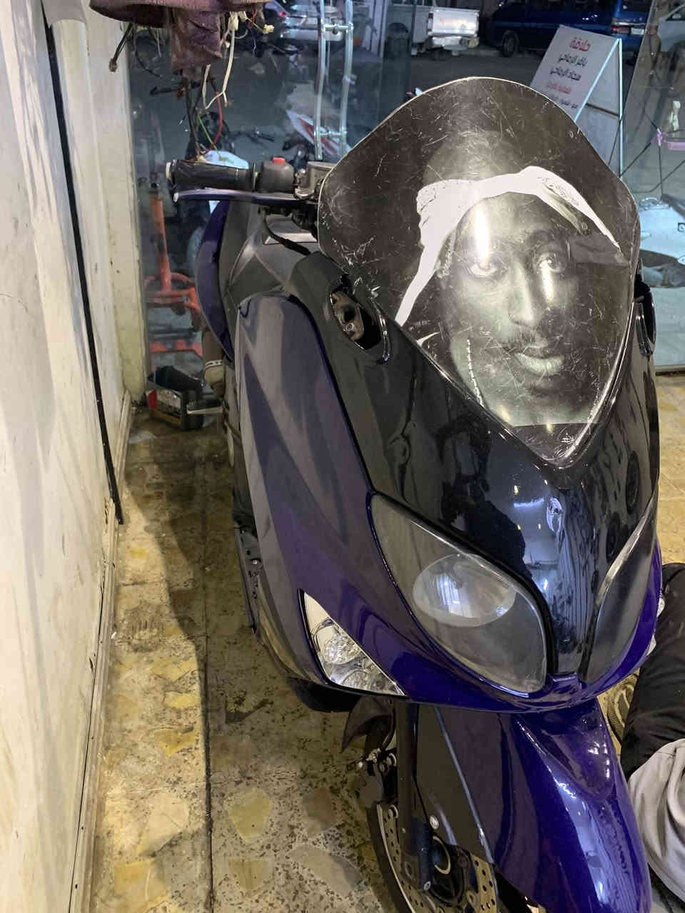 البيع. سعر 2250 

دراجه كامله. اي نقص ما بيه  كامله دامه. عليه. نوزلات فيت بم. بكلات. تايرات كله. جديد. 

دراجه. مفتوح بيه. بس. كور مبدل كازكيت.  حماوه. ثابته. ربع. بيه. دراجه. ستيرن. رياضي.  صالنصه. مال 2017. العنوان. بغداد حي العامل. ***********
