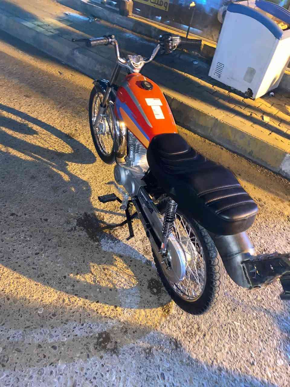 سلام عليكم دراجه رابيدو للبيع موديل 25 محرك كبس جديد دراجه حلوه اي عيب مابي شرط شلع ومعدل سعره 550 بي مجال قليل ***********
