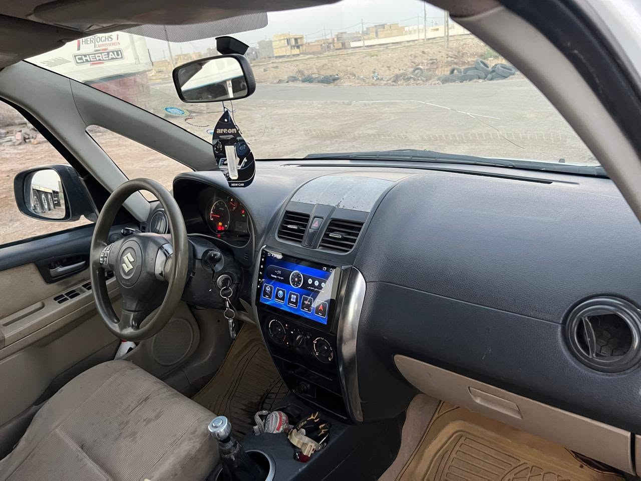 السلام عليكم
Sx4
2010
 مصبوغه عام للجماليه بدون ضربه وتبديل ودواخل
مكينه ع الشرط
حداديه ٨٠ ٪
گير عادي
تبريد شغال
تراي وين مايعجبك
ماناقصها شي فقط حمام للكشنات او دوشمه
مكان السياره  بــ الديوانيه
السعر 65

***********
