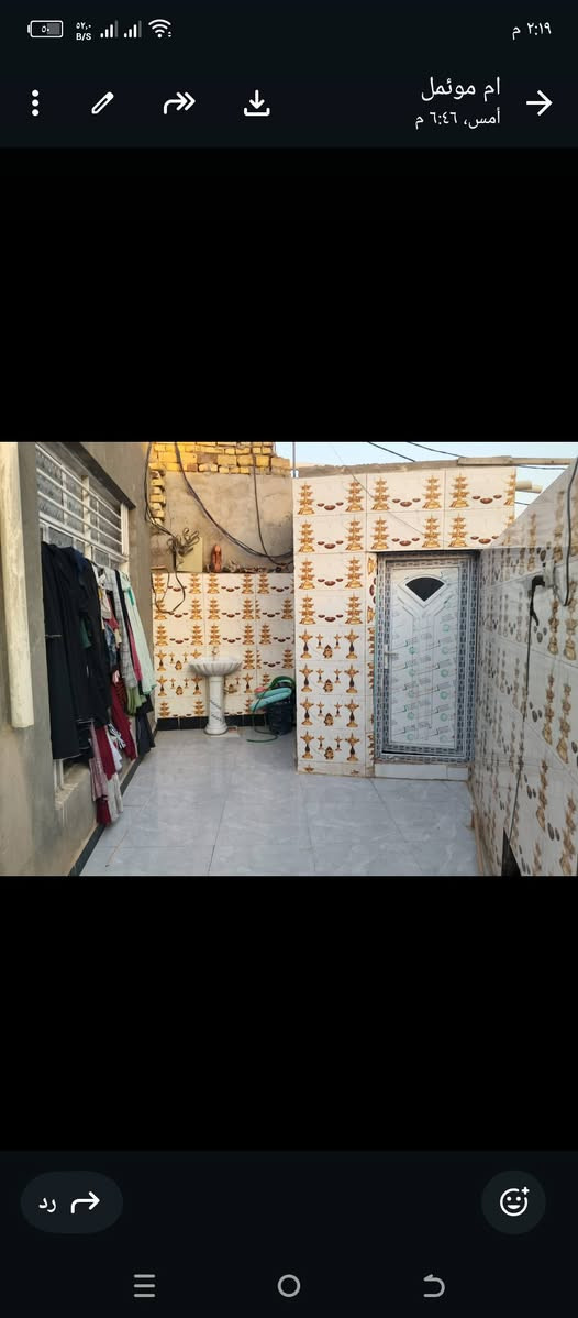 السلام عليكم بيت مرتب للبيع المكان حي الحسين جديد في دوانم ابو حوراء البيت مساحته 170 الطابو زراعي سند 25 الرقم ***********
