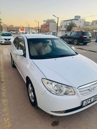 النترا • ٢٠١١ • كفالة