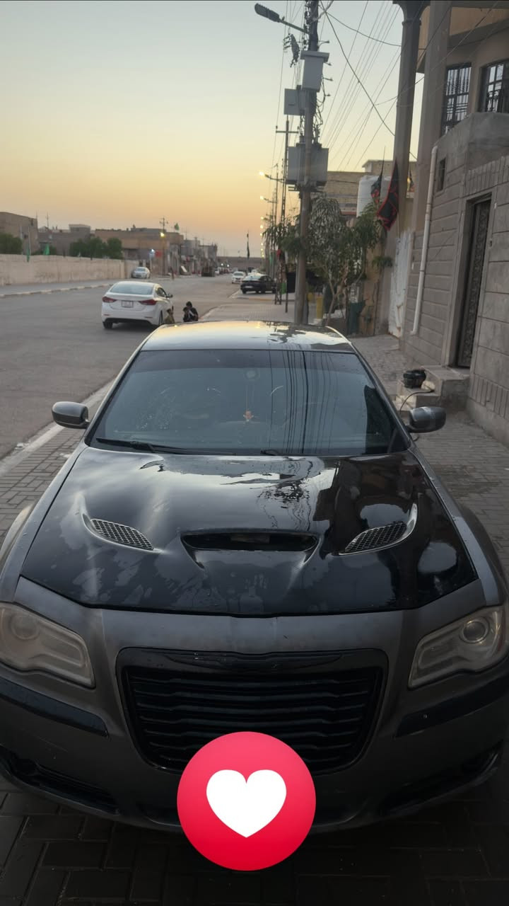 يابه سلام عليكم اوبامه موديل14السياره نضيفه كير مكينه حداديه بيه ملاحضات زغيره بل بدي بصوره يمكن تنشاف وبل واقع اضبط السياره ارقام بدون سنويه السعر45 العنوان البصرة الرقم ***********
