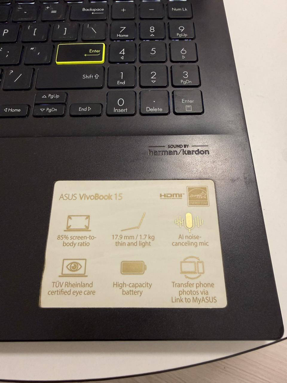 السلام عليكم
Asus vevo book للبيع
حاسبة نظيفة جدا وما مستعملة
هارد ssd 256 + 1TB 
I7 Gen 11 
Ram 8 3200
سستم صوت هارمن
بصمة وجه + بصمة يد
كيبورد ضوئي
بطارية بحالة ممتازة مع شاحنتها الاصلية 
السعر المطلوب ٥٠٠ الف مكاني بغداد
***********
