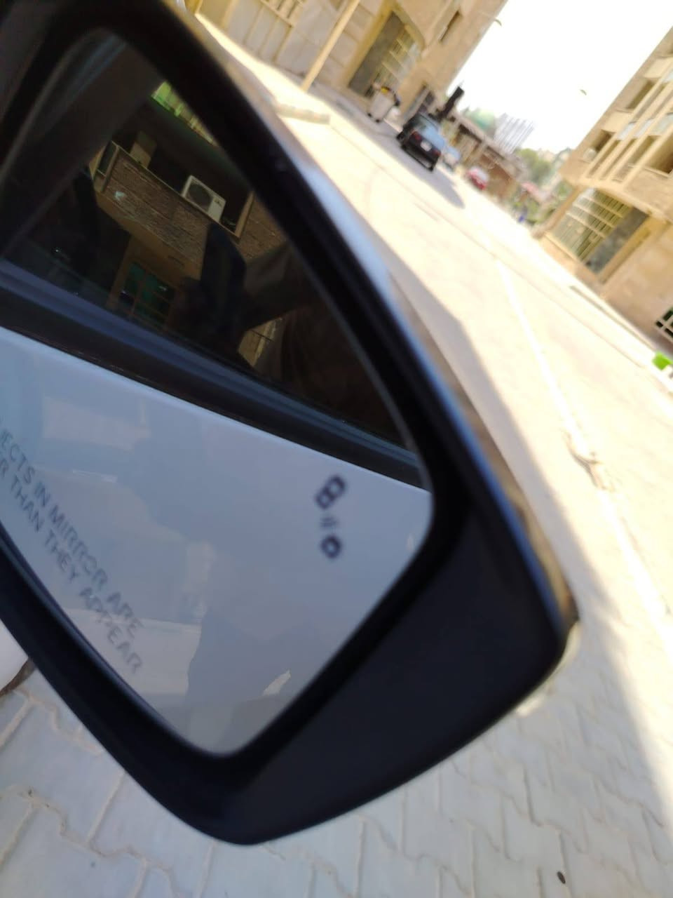 السلام عليكم ....
نيسان فيرسا SR للبيع موديل 2024 رقم بغداد
السياره وارد امريكي حادثها جاملخ وبنيد بيه ثلاث قطع بغ من امريكة كلير صور الحادث مرفوقه بالمنشور معة السونار
السياره لون مميز سمنتي فاتح
موصفات السياره 
بصمه 
كامره 
شاشه 
شحن واير ليس
حساس خلفي 
رادرات 
نقطه عمياء 
وقوف ذاتي عند السرعة
وقوف ذاتي عند الرجوع 
كشنات هيترات 
التبريد شاشة
ستيرن يرج عند الانحراف 
سياره ماشية  16000k يعني ١٠٠٠٠ ميل
سياره جديده جداً تراي زيرو

السعر /١٢٢ورقه وبيهه مجال 
مكان السياره/ بغداد الصليخ
الاستفسار ***********
