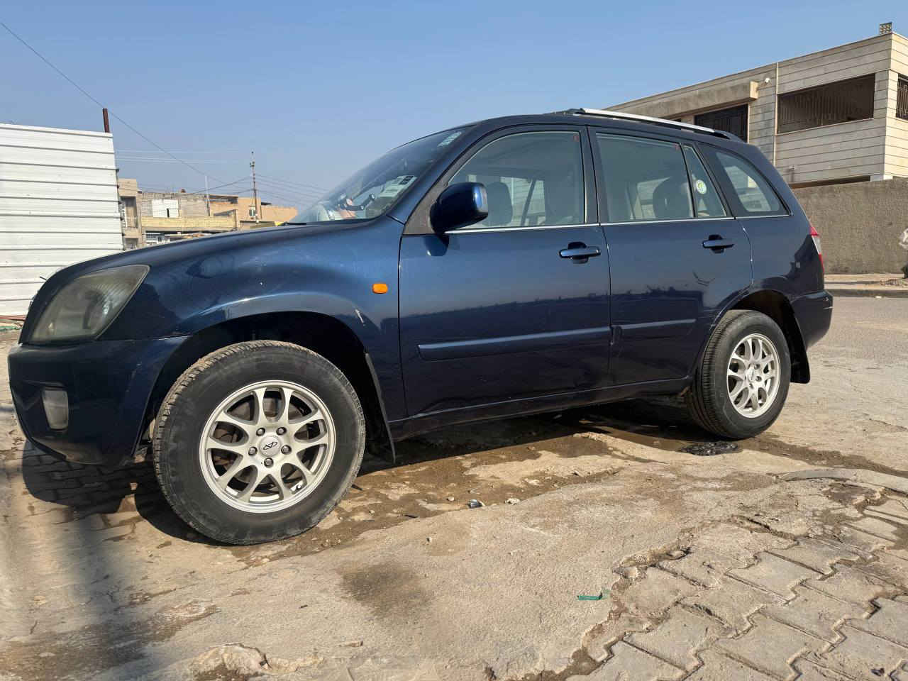 السلام عليكم 
سياره للبيع تيكو (2011) مال جناي ما ناقصها لو برغي شرط الفحص
كير ميكانيكي المرغوب بلسوك
السياره مكفوله من (ضربه او صبغ )
اللون نيلي 
سياره كلش نظيفه 
كلشي مناقصها وربع متصرف عليها جاهزه 
سياره معروفه موصفاتها فتحه سقف
تدفئه كشنات
تبريد ثلج
تدفئه
شاشه و كامرا
تحكم مري 
رقم بغداد بسمي 
للتواصل..***********

السعر ((60))بيها مجال بغداد, العراق
