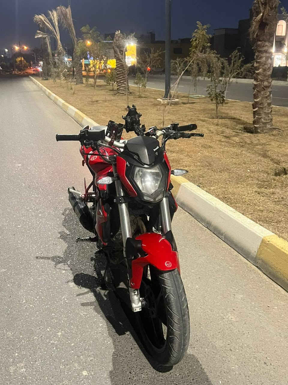 السلام عليكم دراجة بنلي 150 رقم بغداد تحويل مباشر الدراجة بعدها وكاله كير مكينه شاصي كفاله السعر ٢٥٠٠ وبيها مجال بسيط عنواني بغداد حي الجهاد الرقم ***********
