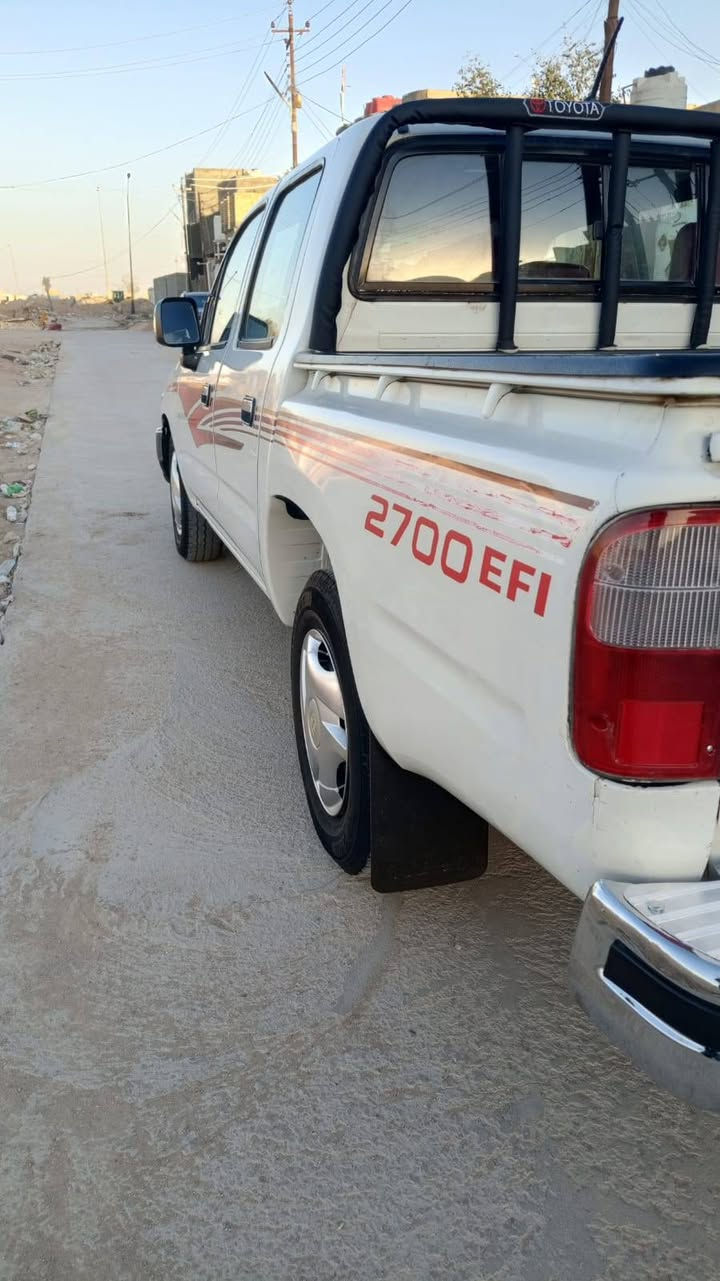 سلام عليكم البيع بيكم جمره مديل 2003سيار مكينه كير شاصي كهربائية تبريد ثلج سيارة جديدة  كفاله عامه رقم نكليزي سنويه 2030 سيارة ماشتغله جديدة بمعنه الكلمه  السعر 118وبيه مجال مكانك ناصريه قضاه الرفاعي ***********
