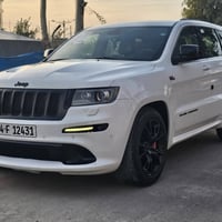 لاريدو SRT • ٢٠١٣ • محرك ٦٤٠٠