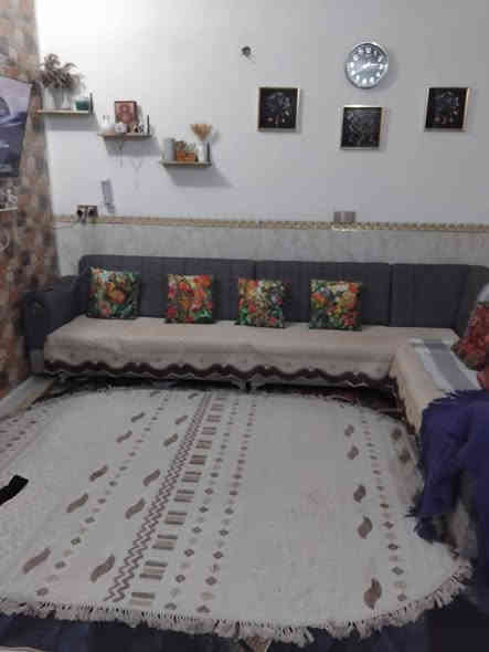 اعلان : عقار للبيع ( طابو  ملك صرف    في الزعفرانيه 

🔸 موقع العقار :  شارع المعهد خلف مدرسه الكندي   

تبليط مجاري كهرباء متوفر كلشي 

🔸 مساحة العقار : (150) متر  الواجهة(7 ونص) نزال (20)

🔸 جنس العقار : طابو ملك صرف   حديث بناء درجه اولى 

طابقين    كامل 

🏗 يحتوي على  ستقبال مطبخ صاله غرفه منور صحيات 

🏕 طابق ثاني 3 غرف  نوم صاله مع الصحيات  

صطح شتايكر بيتونه 

__
♦️ للاستفسار يرجى مراسلة الصفحة او الاتصال على الهادف  

***********

السعر 220 قابل التفاوض 
او مراجعه مكتب الاماكن للعقارات
