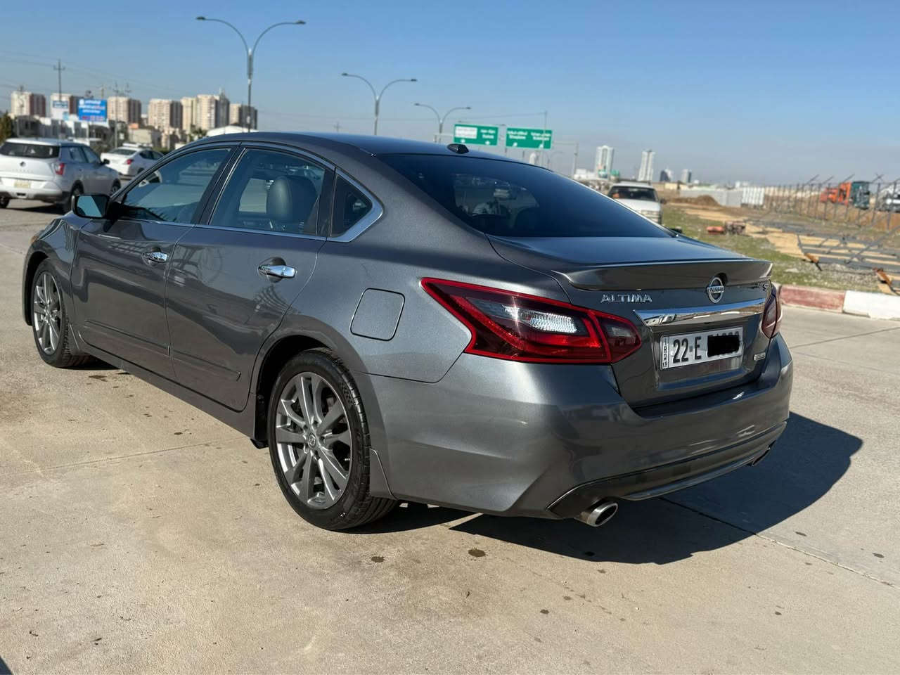 نيسان ئالتيما 2018 SR SPESHAL
گێر و مەكینە بەردی گزۆز بەشەرت 
بۆنیتی بۆیاغە بەبێ ناوگرتن ٤ پەنجە كارتی هەیە 
رەقم و سنوی نوێیە سیارەكە حقیقی ٥٥هەزار رۆشتوە 
سعری فرۆشتن ١٣٢ كەمێك مەجال *********** أربيل, العراق
