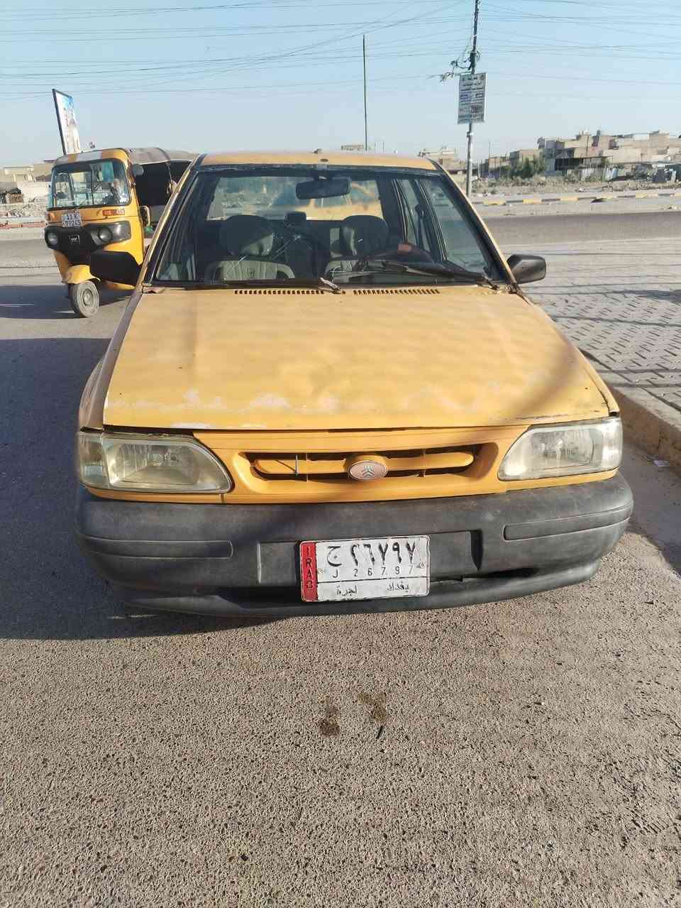 سلام عليكم سايبه موديل 9 سيارة حلوهة وخير من الله من مكينه وكير حلوات تخم تاير صدر جديد كهربائيات شغاله شواصي حلوات الكشر شوف العين حلو كشرها علمن سياره بدون بدون راعي اتكفل سرقه وعشاير سنويه عضم عاج مكان سياره بغداد الحسينيه مال راشديه لسعر 11ورقه وبيهة مجال رقم ***********
