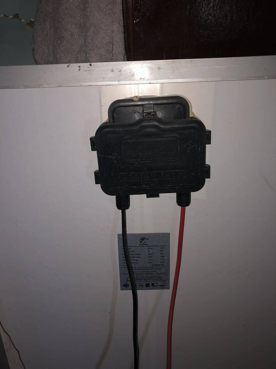 سلام عليكم لوحه شمسيه 120W + عاكسه 1500W السعر ٧٥ مكان ديالى بعقوبه


**إذا كنت صاحب هذا الإعلان وتريد حذفه لأي سبب، رجاءا أرسل رسالة إلى الدعم الفني**