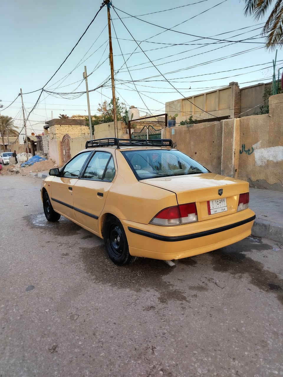 سلام عليكم سمند موديل ٢٠١١ مكينه وكير مكفولات حداديه جيده تخم تاير رقم كربلاء دوالي سنويه جديد ال ٣٠ هزه جديده مصفر هيه وغرامات مكان كربلاء ااتصل *********** السعر ٣٣
