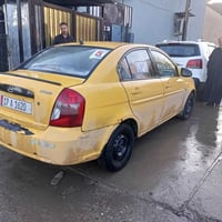 اكسن 2007سيارة شرط غرامات صفر معجون مابيها السيارة فول عادي بس مكينة ك...