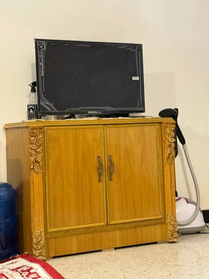 غرفة نوم مستخدمه 4 اشهر فقط صاج عراقي درجه اولى النوع الثقيل الداخل و الخارج صاج
السعر ( مليونين وربع وبيهه مجال ) 

تواصل فقط وتساب 
***********
