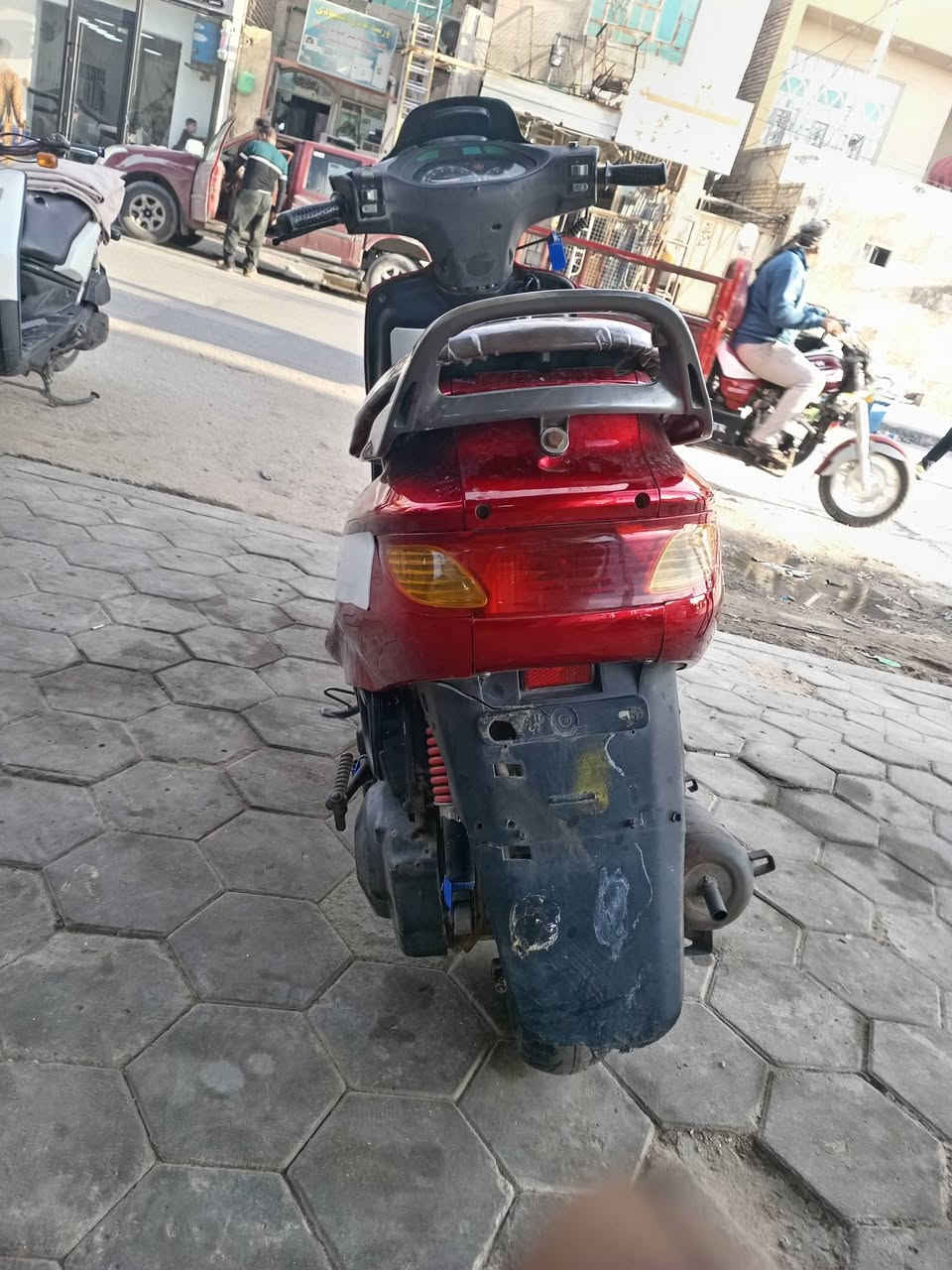 السلام عليكم شباب دراجه فراشة للبيع كامله مكمله سعرها ٣٧٥ وبيها مجال قليل *********** مكاني نجف حي الوفاء شارع البانزين خانه
