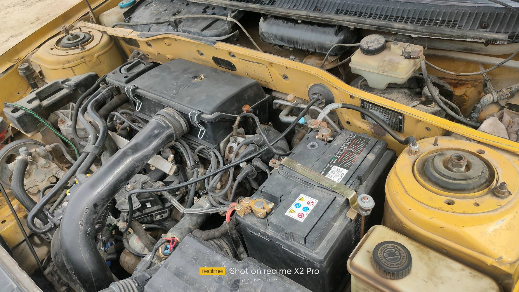 بيجو 405  glx موديل 12
كير ومحرك خير من الله قطره تنقيص متنقص
حداديه 80٪ كشر نضيف بيه تلكيط بل هلال مال الجاملغ الخلفي تخم تاير امامي باتري جديد كل كهربائياتها شغاله تبريد شغال بأسمي مكاني بغداد المدائن ناحية الوحده  سنويه لل 29 رقم الماني بغداد سياره مابيه اينقص تشغل وتطلع وترايك وين متريد  ب 33 وبيه مجال لشراي فقط. 