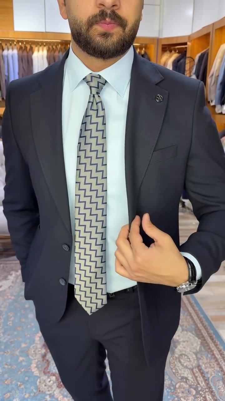 ✨ اللون النيلي… اختيار الناس اللي تحب الأناقة الهادئة وتفاصيل الفخامة 

📍 شيك - Chic
كربلاء | شارع السناتر | الفرع المجاور لمول بانورما

#شيك _شيك #بدلات_رجالي #بدلة_نيلي #ستايل_رجالي #أناقة_الرجال كربلاء ChicFashion MensStyle Forma


**إذا كنت صاحب هذا الإعلان وتريد حذفه لأي سبب، رجاءا أرسل رسالة إلى الدعم الفني**