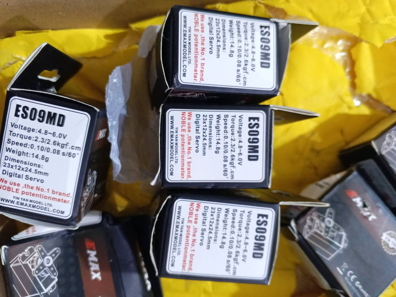 احد مهتم بهذه القطع ينطي سعرهم


**إذا كنت صاحب هذا الإعلان وتريد حذفه لأي سبب، رجاءا أرسل رسالة إلى الدعم الفني**