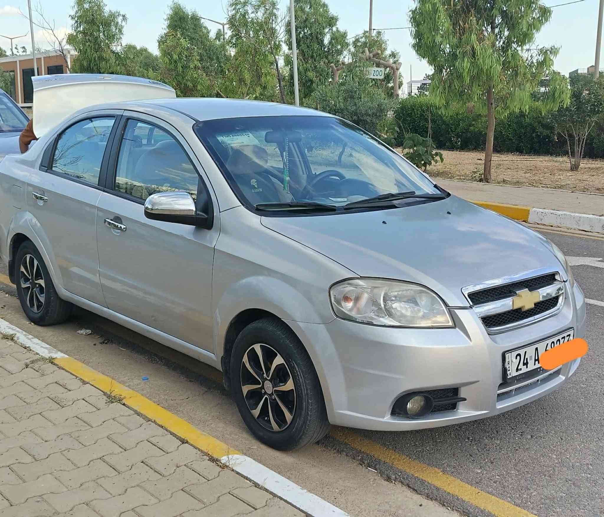 للبيع فقط
موديل 2009
محرك وكير وتبريد خير من الله شرط 
والسونر مالها موجد مع الصور 
وكاله تحويل كلو شرط كابون ورقي 
رقم دهوك وصاحب بل موصل
سعرها 58وبيها مجال بسيط 
***********
***********

