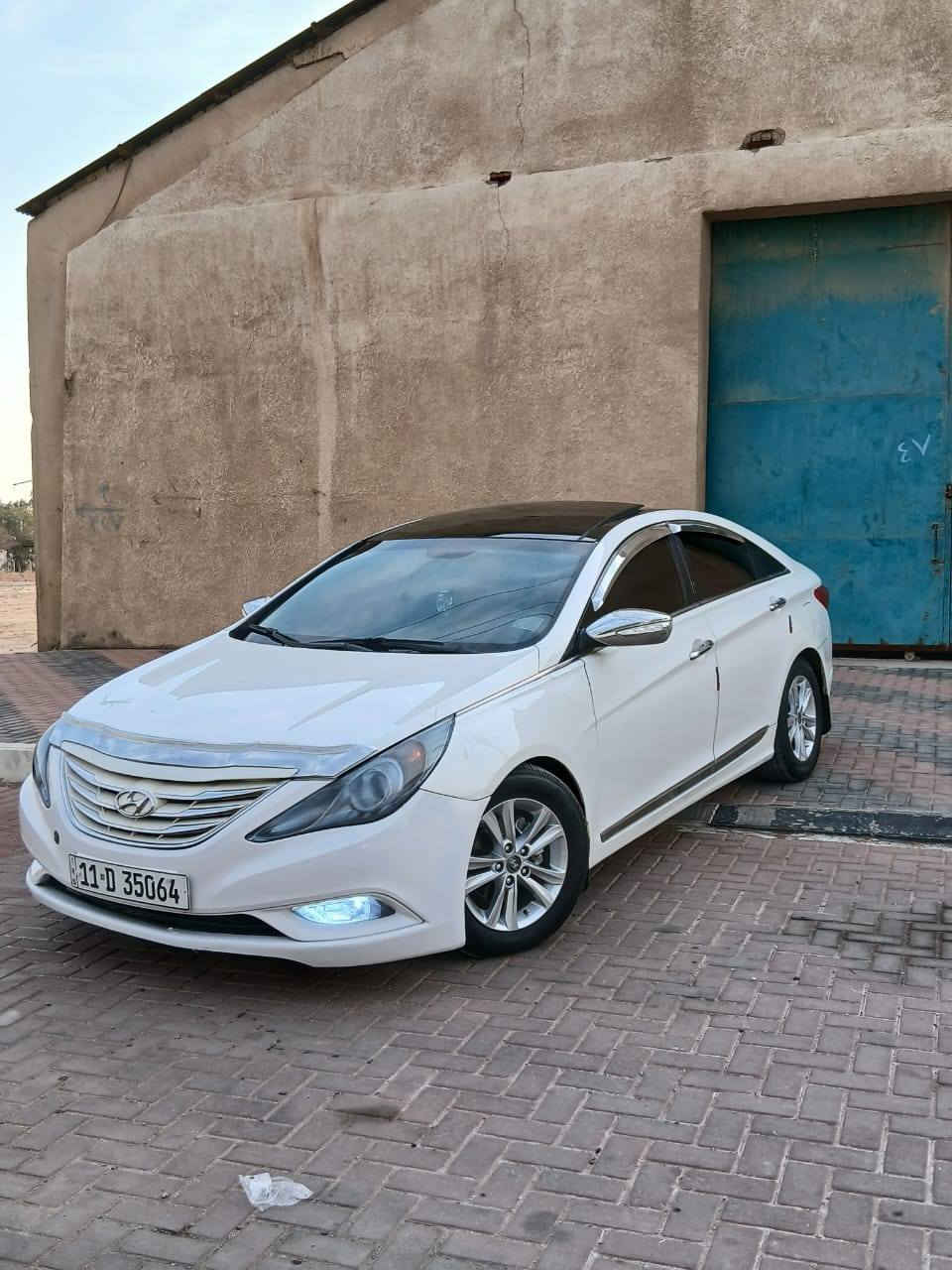 السلام عليكم سياره نوع سوناتا مديل 2011خليجيه كفاله وكير وحداديه وتبريد وتخم تاير كفاله العنوان كربلاء السعر 113بيه مجال رقم الهاتف ***********
