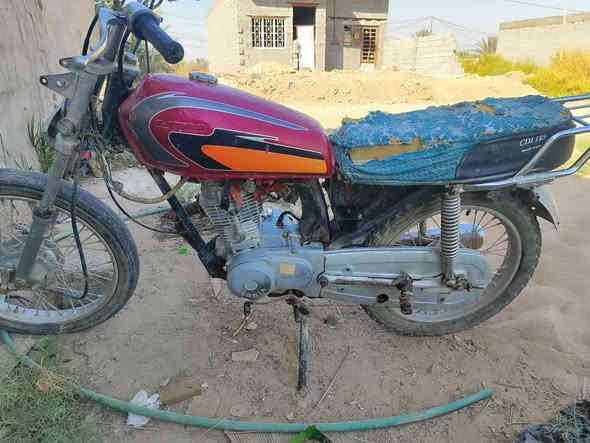 السلام عليكم شباب دراجه أربع كير كلك للبيع السعر 250 وبيها مجال المكان كربلاء قرب سيطرة الابراهيميه الشراي يتصل على الرقم *********** لان مكلف بنشر
