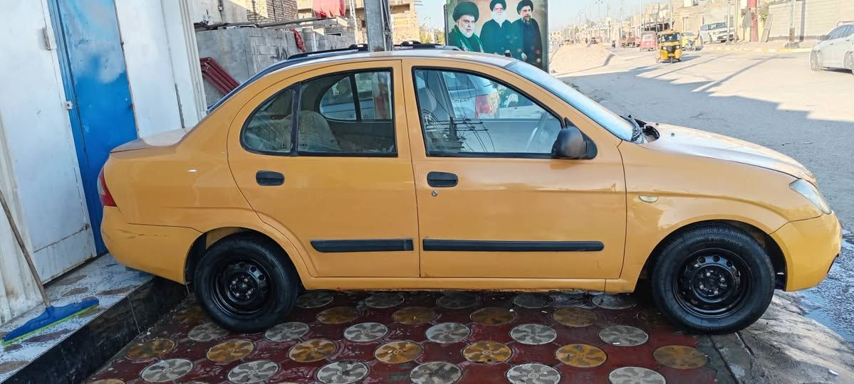 سلام عليكم طيبه للبيع رقم ميسان سنويه 27 مصفره 
سيارة جاهزه من كلشي مكينه وكير مكفولات حداديه جيديده تبريد ثلج مكان سيارة ميسان المجر الكبير 
سعر 35 وبيها مجال / ***********
