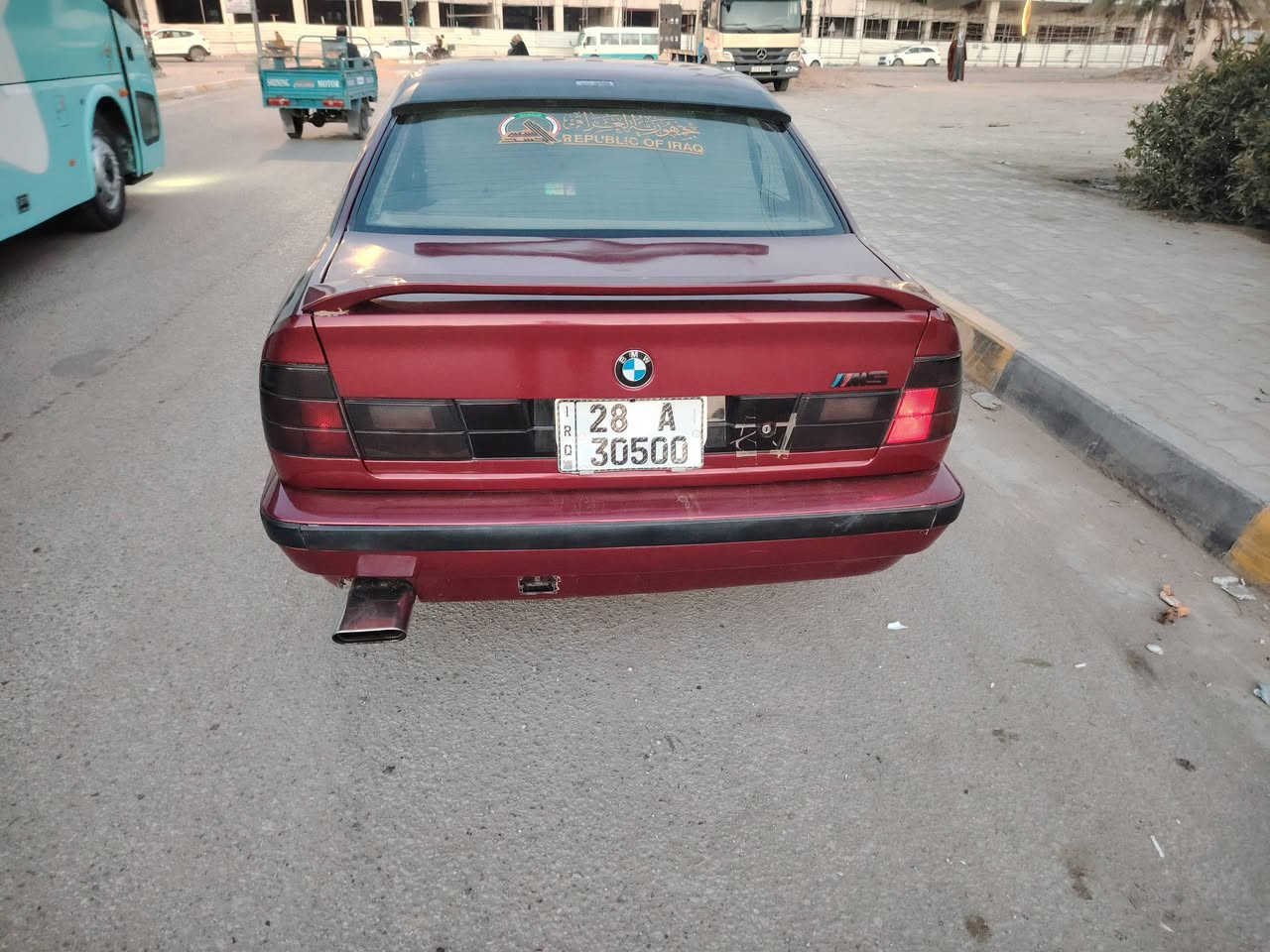 بي ام 525اصل رقم نجف انكليزي بسمنه مكينه خير من الله حداديه خير من الله ***********
