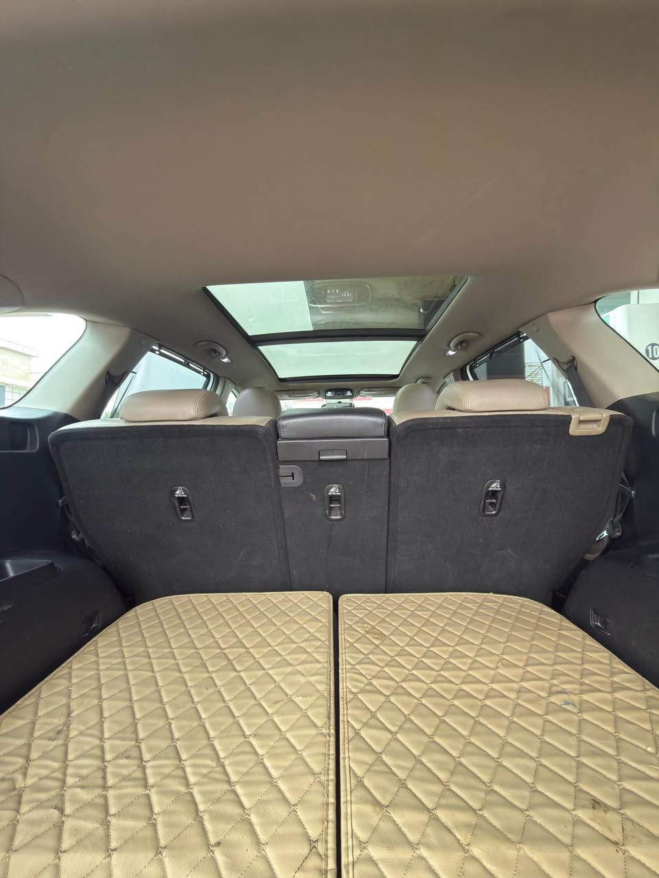 سورنتو 2020
فول 1/1 خليجي
محرك 3500 / 6 سلندر
7 راكب
3 قطع تبريد
4 كامرات
حساسات اماميه خلفية 
كشنات جلد
الكشنات الاماميه تدفئة و تبريد و الخلفيه تدفئه
شاشه ابل كار بلي و اندرويد اوتو 
نضام الخرائط
هاند بريك بصمه
اوتو هولد 
مانع انزلاق
نظام AWD
4 انظمة قياده 
جنطه كهرباء
بانوراما الجام مغلف عازل حراري
ماشية 135235 كم قابل للزياده
رقم الهاتف *********** بغداد, العراق
