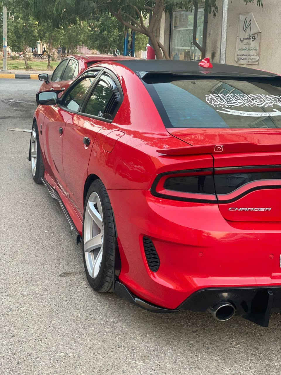 سلام عليكم
جارجر 2020
لون مميز 
RT   5700
سياره فول منعده الفتحه 
ميحتاج اشرح صور كدامك وانته احكم للعلم احلا من صور بهواي 
مكينه كير اكسل كفاله 
عارضهة 190بيهة مجال 
***********
