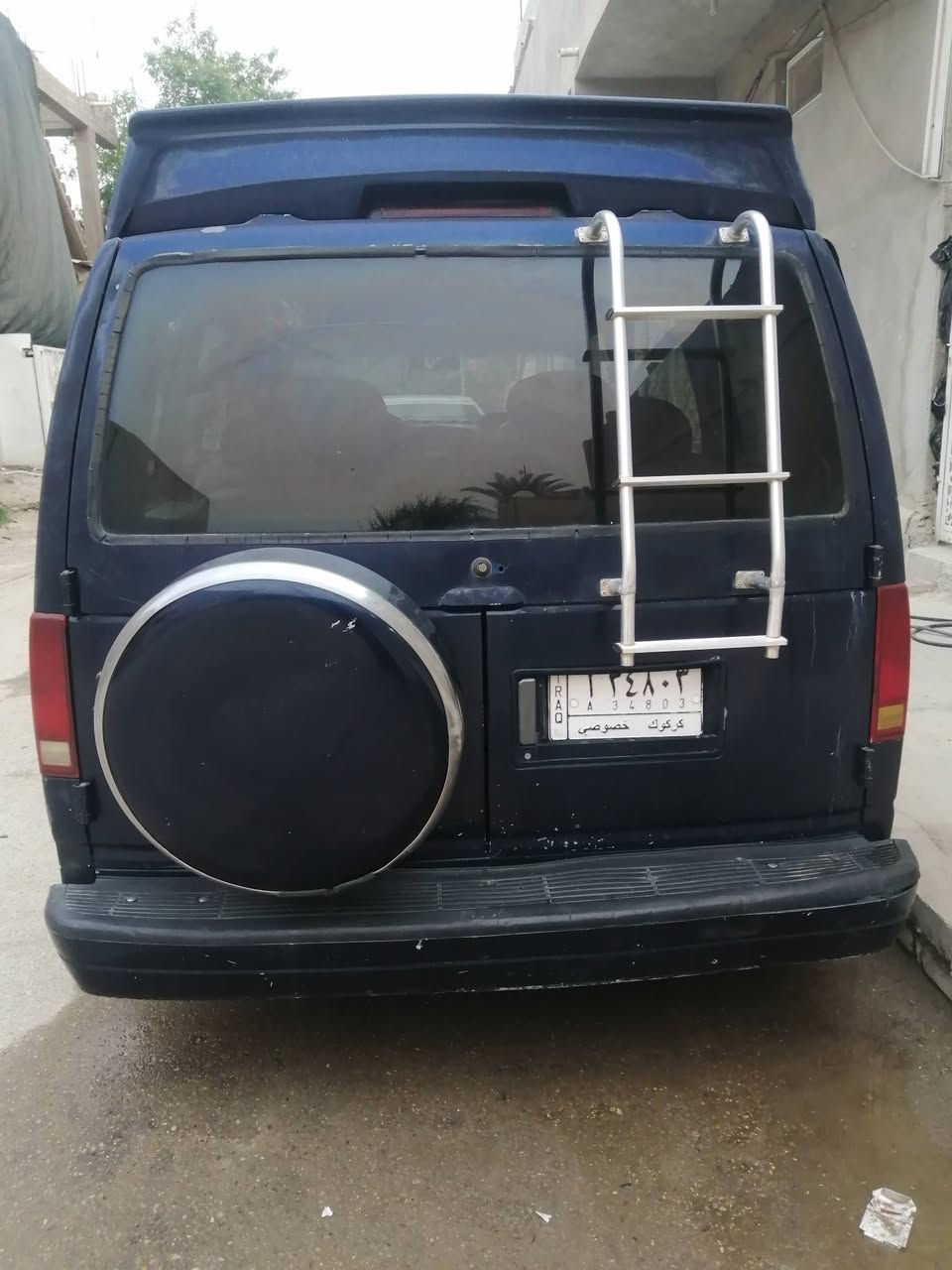 استرو سياحي vip سرير خلفي وكراسي دوارة وسطية تلفزيون +فيديو  محرك جديد حاوية حدادية ودبلات جدد كير واكسل مضبوطات     بيع 42ورقةاو مراوس مكاني (الحمزة، الغربي ،،،حلة )  (صحة صدور بالقرص كامل بس تهز السيارة وتمشي معاملة بكركوك وراعيها ينتظر يبصم) (***********)بي واتساب
