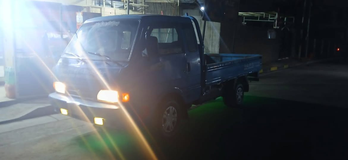 كية بنكو 
مكية وكير جديد 
صبغ جديد 
مكان سيارة بغداد العبيدي 
***********
سعره 58
