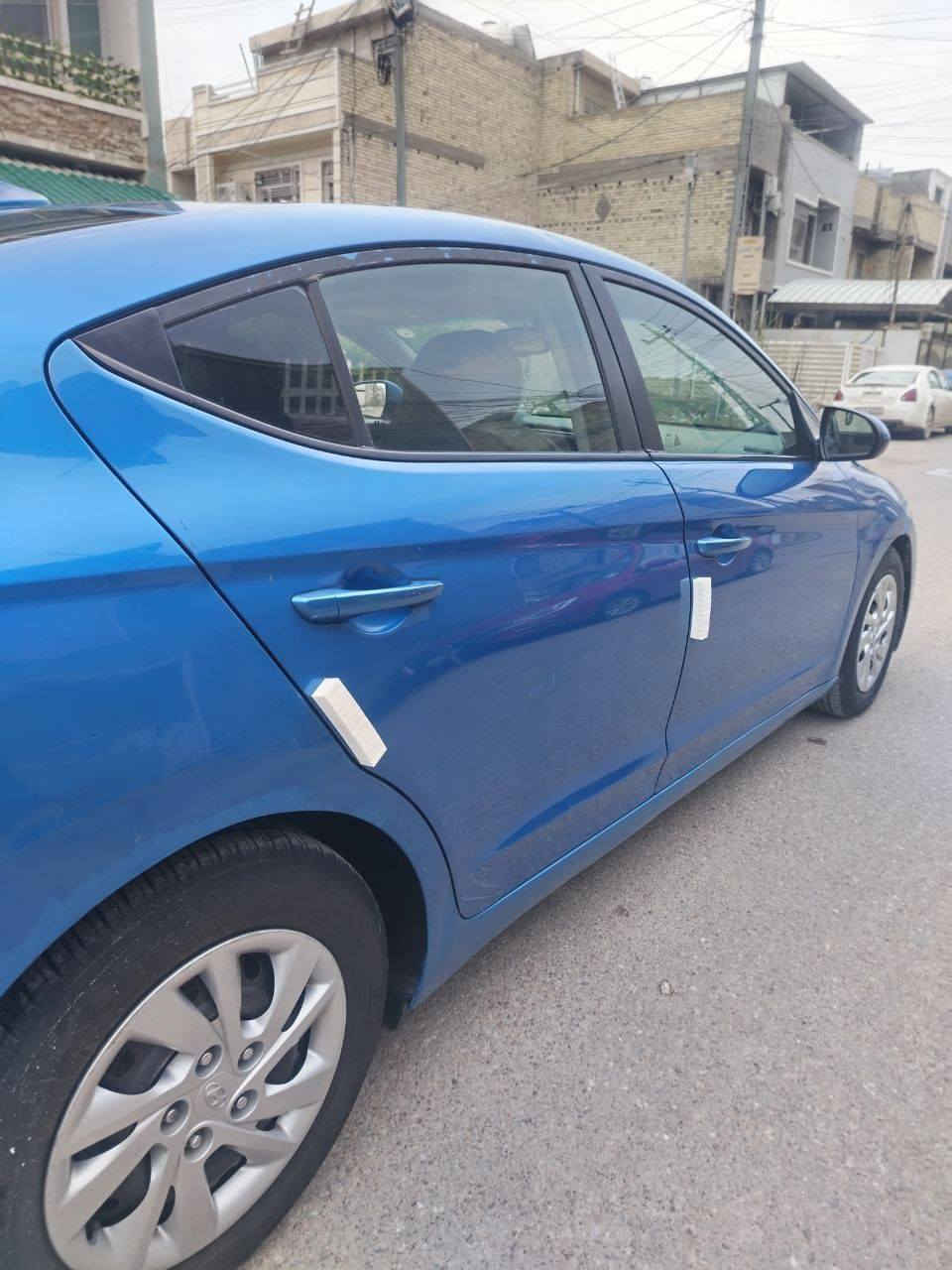 السلام عليكم النترا موديل 2017 وارد امريكي 
بيه 3 قطع صبغ وباب كلير سياره جديده 
بدون دواخل تحويل مباشر مكاني بغداد حي الجهاد 
السعر 105 وبيه مجال 
***********
