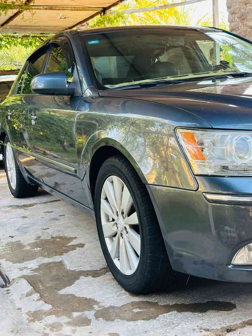السلام عليكم للاستفسار اتصل ***********           لسعر 105 بي مجال للبيع سوناتا 2009 وارد امريكي حادث جاملغ وبنيد وبيها صبغ حزام رقم بغداد فوول مواصفات اللاخير لمتد فتحه كشنات جلد وكهرباء تدفئه كشنات تبريد بيانو فول مكينه 2400 سياره جديده كير محرك حداديه تخم تاير كله جديد مكاني بابل المسيب
