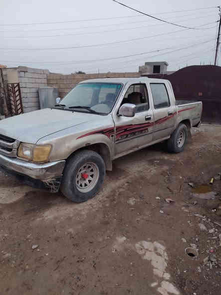 السلام عليكم سوبر دير حبل ما مسجل كير شرط محرك بدايت بخار بدون صرف صدر وتخم تاير جديد كهربيات كلهة شغالة كشر حلو جام كهربائي شغال تفءة شغالة سيارة تكرة سلف ترايك وين معجبك فقط الداخل شوية تعبان السعر ١٩ وبيها مجال بصيط مكان السيارة العلم قريت الربيضة ***********) ***********
