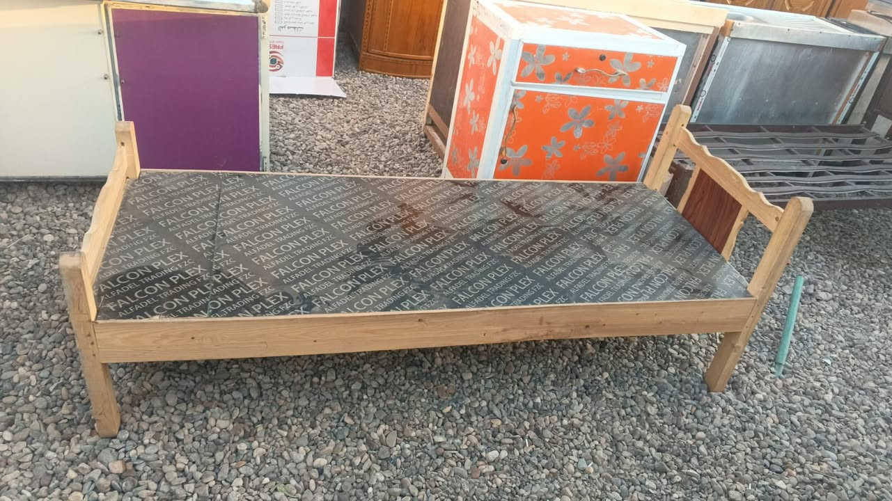 غراض جديده للاستفسار على الماسنجر


**إذا كنت صاحب هذا الإعلان وتريد حذفه لأي سبب، رجاءا أرسل رسالة إلى الدعم الفني**