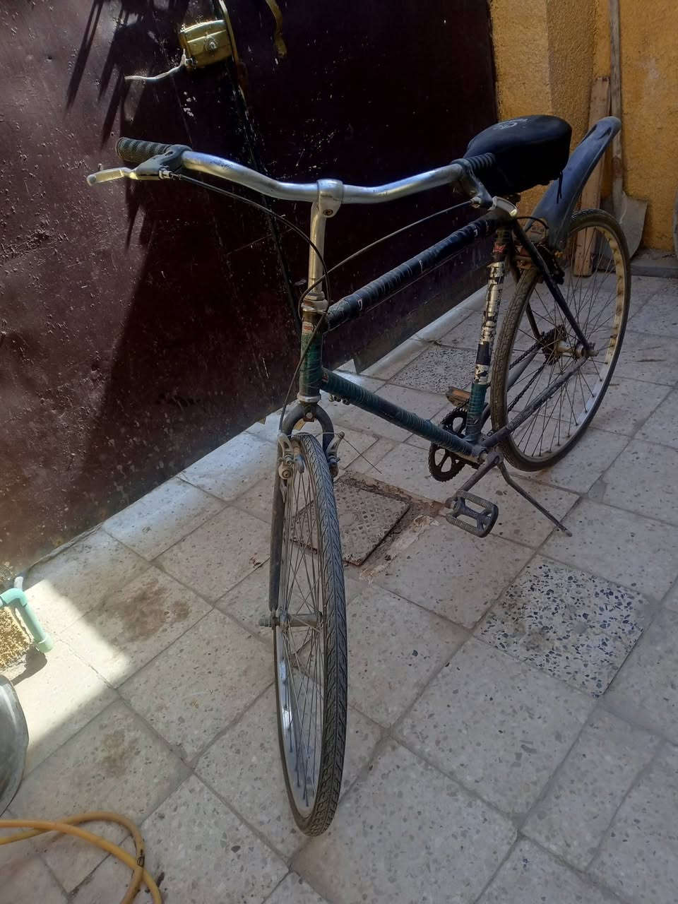 السلام عليكم بايسكل ياباني حجم27السعر65جوابه وتايرات جدد


**إذا كنت صاحب هذا الإعلان وتريد حذفه لأي سبب، رجاءا أرسل رسالة إلى الدعم الفني**