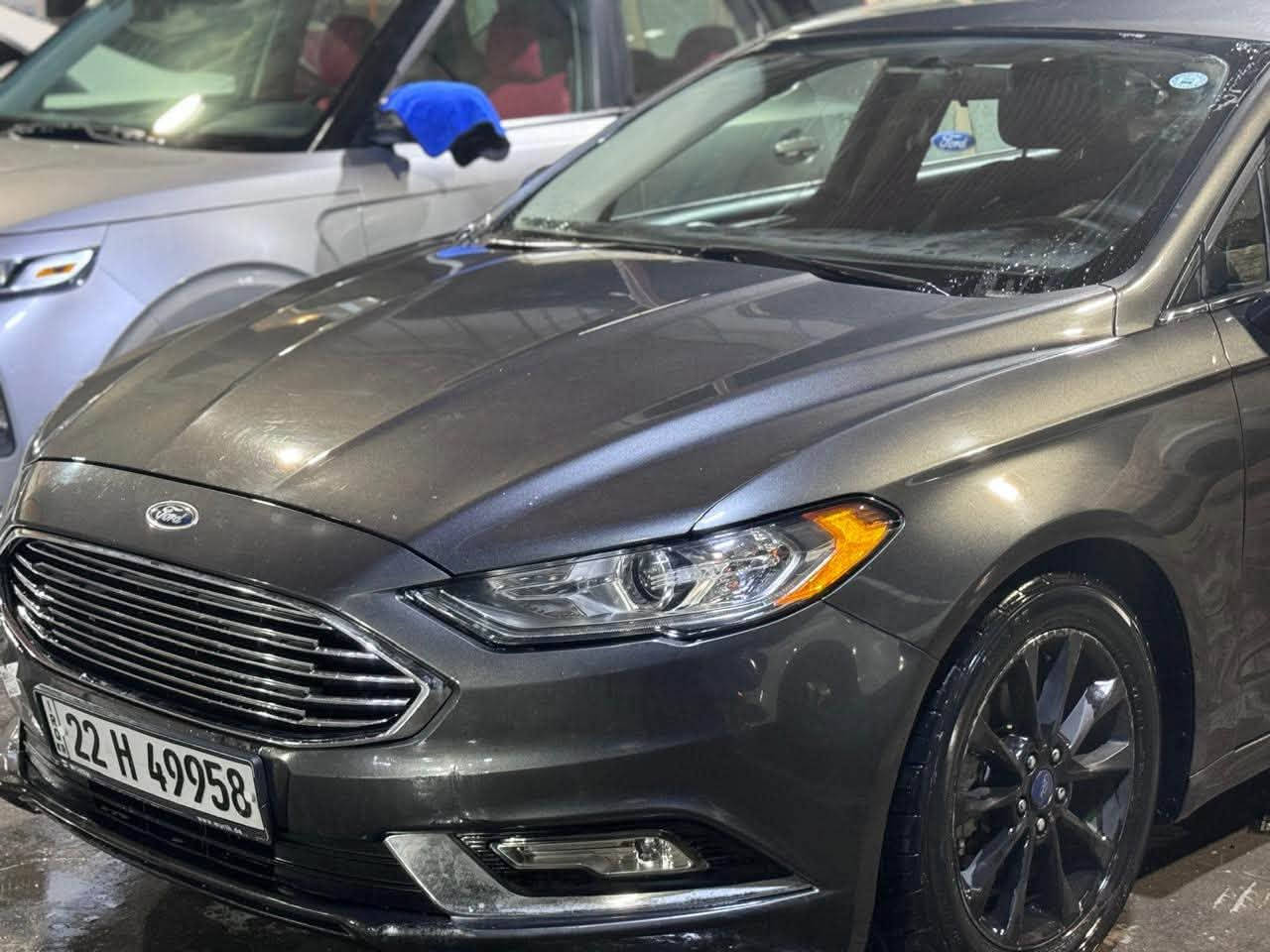 السلام عليكم
Ford fusion 2017 

للبيع ب 125 ورقة

محرك 2500 المرغوب

فئة SE 

شاشة كبيرة

كشنات كهرباء 

گير ماوس

السيارة وارد امريكي بدون حادث فقط الدعامية الخلفية 

بالعراق چاملغ خلفي جهة السايق وباب عكس السايق يرجعن بارد 

السيارة ماشية 222.000 كيلو قابلة للزياده

التواصل فقط واتساب على الرقم 

*********** 

السيارة رقم اربيل مكانها في الرمادي تحويل مباشر
