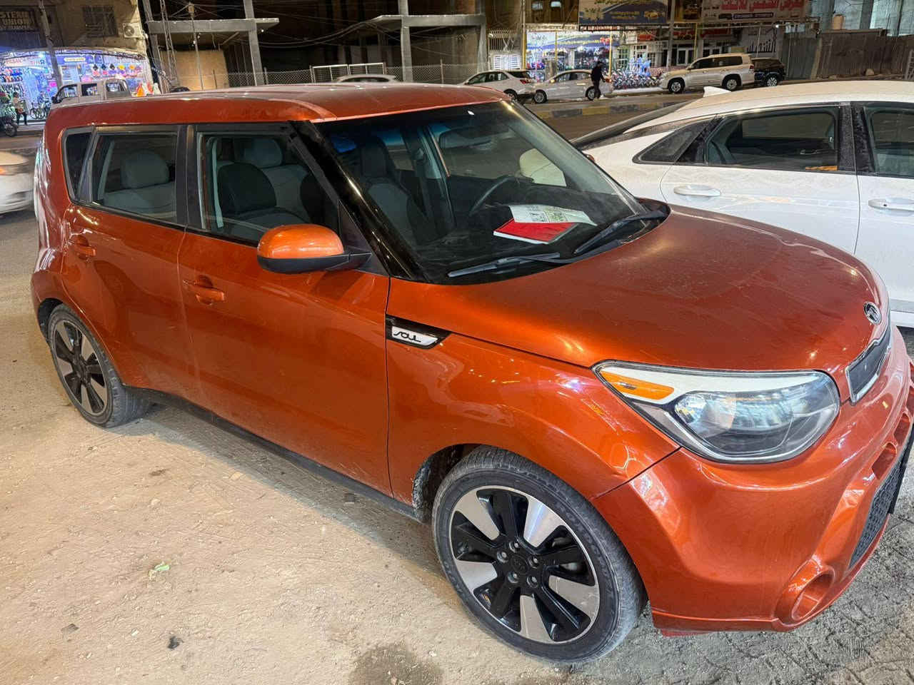 كيا سوول 2019 رقم بغداد دولي 
شاشه كبيره 
فول تحكمات
مثبت سرعه
وضعيات قياده
مانع انزلاق
ايكو 
محرك الكبير 2000 GDI وارد امريكي
ماشيه 60 الف
محرك كير حداديه تبريد كفاله 100‎%‎ 
كامره دواره
ويل كب كبير 
السياره داخله بلا حادث
حادثها بالعراق صبغ ثلاث قطع
مكان السياره النجف الاشرف
السعر 130 مع المجال البسيط
للتواصل الاتصال على الرقم 
***********
غير متواجد على الفيس
