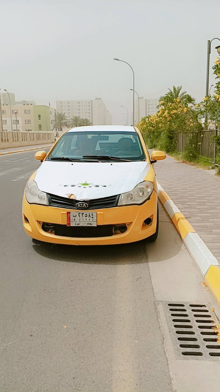 اخوان السلام عليكم شيري فلاوين للبيع موديل 2011 سياره كامله مكمله كل شيء ما بيها خياس بيبان  الاماميه فقط كير ومكينه كورولا بيكاتشو سنويه نافذه بالاثنين و  22 قفلها 15 ورقه رقم الهاتف ***********
