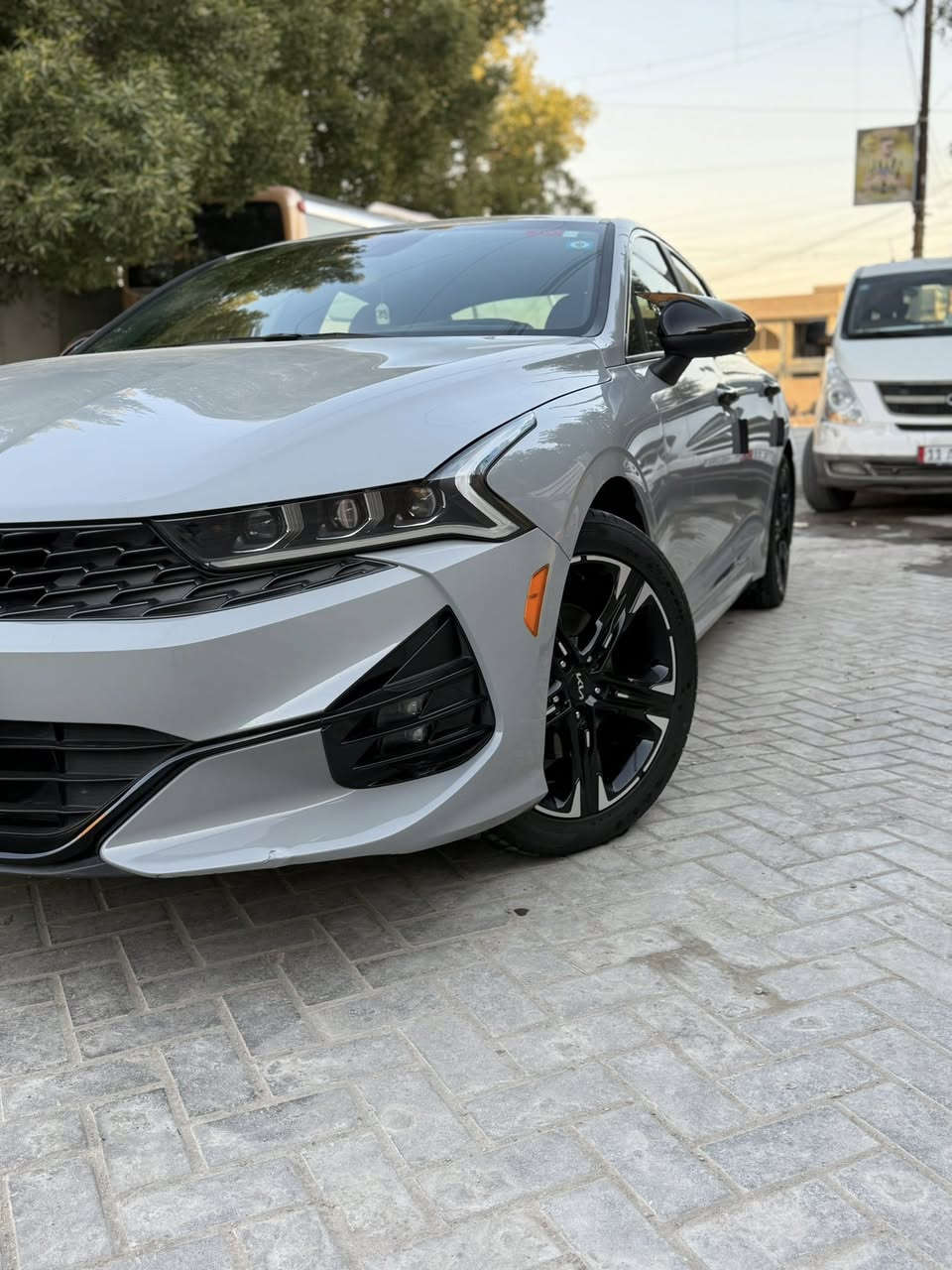 السلام عليكم
كي فايف جيتي لاين 2024
المحرك 1.6 تيربو
ماشيه 14ميل
مواصفات : فول عده الفتحه شغيل عن بعد
رادارات امامية وخلفية وجانبية
نقطة عمياء
قيادة ذاتية :
دخول ذكي
كروس مثبت سرعة
شاشة كبيرة
شحن لاسلكي
هند بريك كهربائي
بصمة
اشاير بلمري
كامرة دواره
4 انضمة قيادة
اوتو هولد
ترحيب بل اليدات
فور ويل ساره 
كشنات كهرباء
داخل جلد احمر
سعر 210
مكان سياره بغداد/ مدينة الصدر
اتصال /***********
