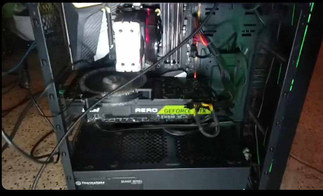 حاسبه خرافيه تشغل الي يعجبك باداء حلو وزين تفيد الالعاب القويه والمونتاج
كارت شاشة (GPU): 1080 ti 11GB (OC) قابل لكسر السرعه 

معالج (CPU): i5 9400F.

رام (RAM): 8GB x2 3200. Ddr4
التخزين :
M.2: 256GB.
SSD: 256GB.

اللوحة الام: MPG Z390 GAMING PRO CARBON (MS-7B17).

Power Supply: 600W.

كل هاي التجميعه الخرافيه والكرت الي يتقارن ب 3060 ب 725 الف
مكاني بغداد الدوره حي المعلمين حياكم الله


**إذا كنت صاحب هذا الإعلان وتريد حذفه لأي سبب، رجاءا أرسل رسالة إلى الدعم الفني**