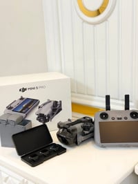 درون dji mini 5 pro combo plsللبيع الدرون جديدة لوك طايرة تقريباً 5-10...