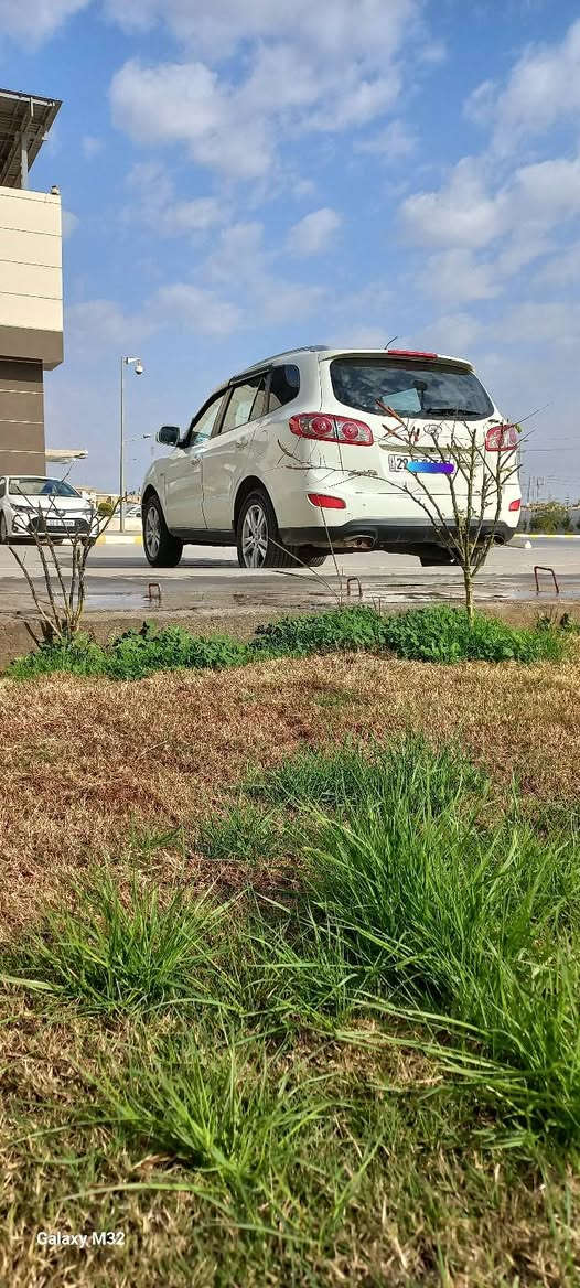 السلام عليكم ورحمة الله وبركاتة
سنتافي موديل 2012
ادوات ادوات ادوات
تخم تاير بالكارتون
حداديه 100
مكينه كاز سوبر صفر جاج 
✺كصة جنطة
شغل درجة اولى
✺دخول جديد مشي قليل
✺متومة رقم دولي شرط الحاسبة
✺تبريد ثلج ❄️
✺تحكم ستيرن جهتين
✺مانع انزلاق
نظام ايكو تقليل صرف الوقود
+ثلاجه
اشاير بالمري مري شفط حساسات
✺السيارة جاهزة وبدون اي نقص كاملة على 24 حباية مال جناي
✺سيارة احلى من الصور
وشغلها مضبوط
✺كير مكينة تبريد تدفئة حدادية دواخل كهربائيات كلشي جاهز
✺مكان السيارة ميسان
✺السعر 48 وبيه مجال حق الجيه
للاستفسار الاتصال واتساب 
على الرقم اوخاص 

***********

ملاحظه السوبر بيه ظعف كلشي طبيعي بس السرعه ماتعبر 
ال 120
