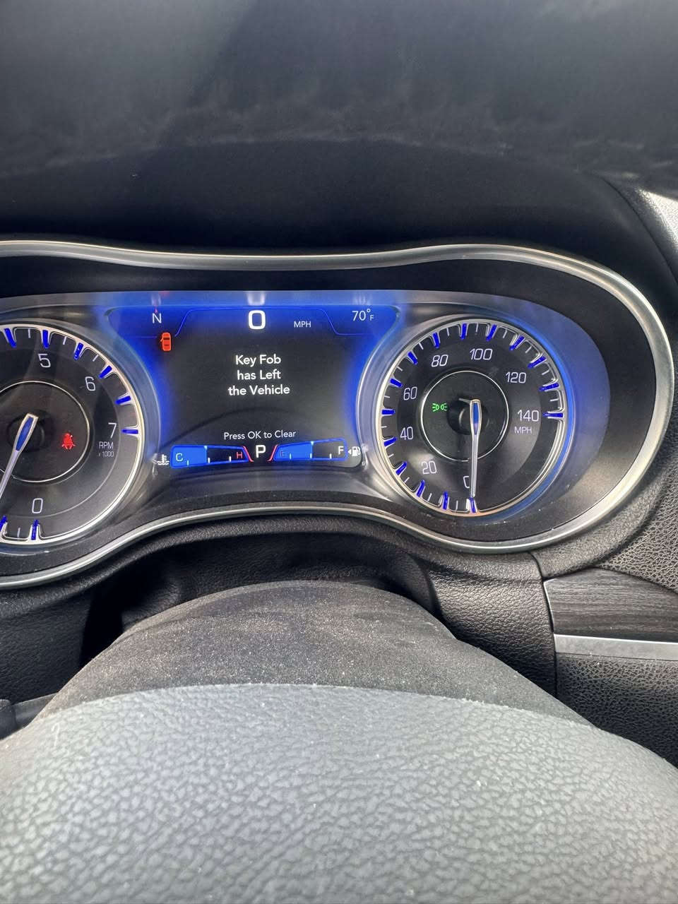 اوبامة مديل 2020
لون مميز 💙
سيارة حلوة وخير من اللة مال بيت 
رقم بغداد تحويل ثاني يوم 
مكينة ٣٦٠٠ 
وارد امريكي صور الحادث وسونر بل منشور 
سعر ٢٤٠ ورقة 
ماشية ٥٣ الف 
عنواني بغداد حي اور 
رقم ***********
