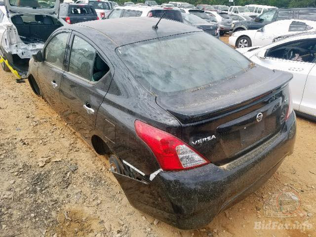 2018 ماشيه 80
بيها ملاحظات بسيطه
فيرسا حادث امريكا سرقه

رقم بغداد 
مكاني بالدوره 
***********
السعر 95 وبيها مجال حك الجيه
