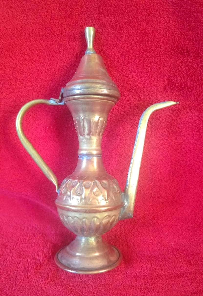 طقم نحاس اصفر قديم انتيك لمحبي الديكور المميز المقاسات موضحة بالصور
#ديكورمنزل #مقتنيات #احلي_الانتيكات #انتيكات  #اكسسورات_منزل #accessoriesfurniture #vintage #antiques #decor #تراثنا #علي_قديمه #نحاس #عتيقة #antiquefurniture #decoration


**إذا كنت صاحب هذا الإعلان وتريد حذفه لأي سبب، رجاءا أرسل رسالة إلى الدعم الفني**